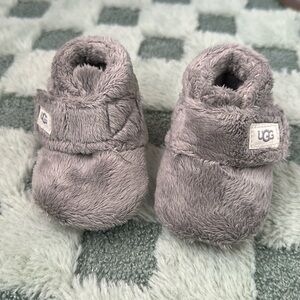 UGGS, Grey Infant Slippers, Size 0/1